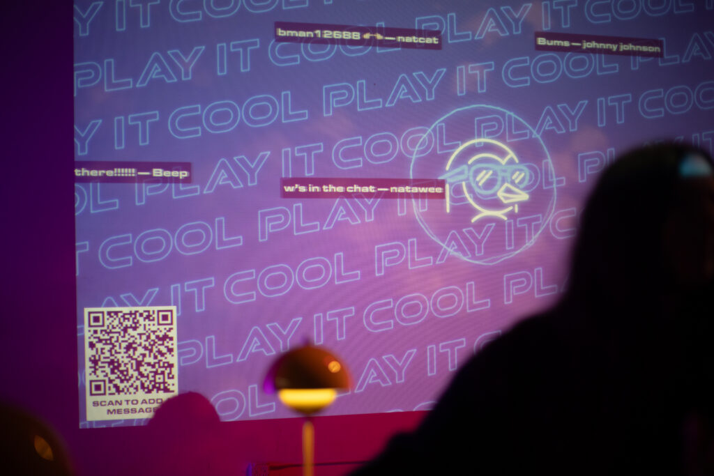 Play It Cool Interactive Audio Visualizer with messages from bman12688, natawee, and johnny johnson. QR code for message addition.